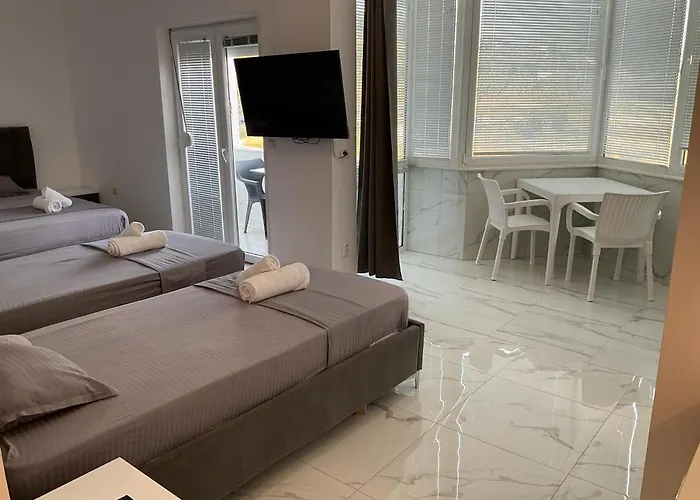 Luxury アパート *